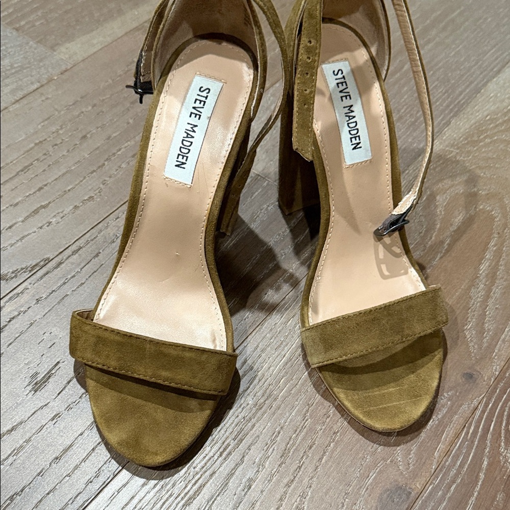 Steve Madden Carrson Brown Suede Heels